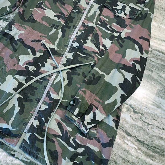 Hard Tail Forever Camo Khaki Green and Pink Jacket. Drawstring Waist. Size S NWT - Picture 5 of 10